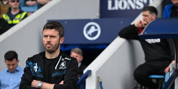 希勒点评曼联变化：卡里克的4231战术重塑球队信心与表现