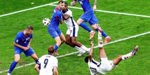 贝林官宣因伤将缺席长达一个月，英格兰蓝领生涯逐渐平庸，皇马接下来真的离不开他吗