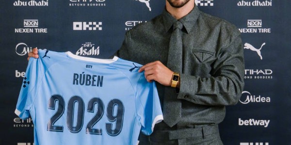 曼城与葡萄牙后卫鲁本-迪亚斯续约2年 新合同至2029年