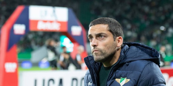 穆帅归来：切尔西的欧冠梦与本菲卡的挑战