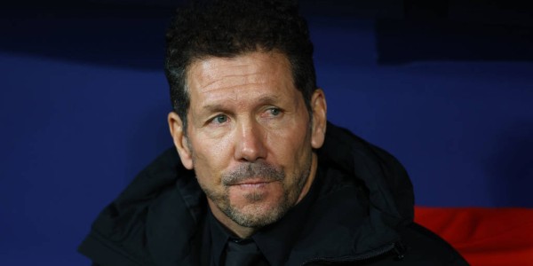 五球领先却不放松：西蒙尼力挺阿尔瓦雷斯，马竞的谨慎欧冠哲学